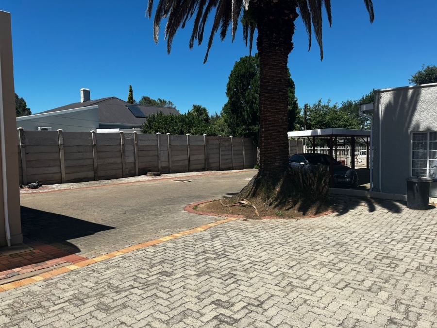 To Let 1 Bedroom Property for Rent in Top Town Eastern Cape